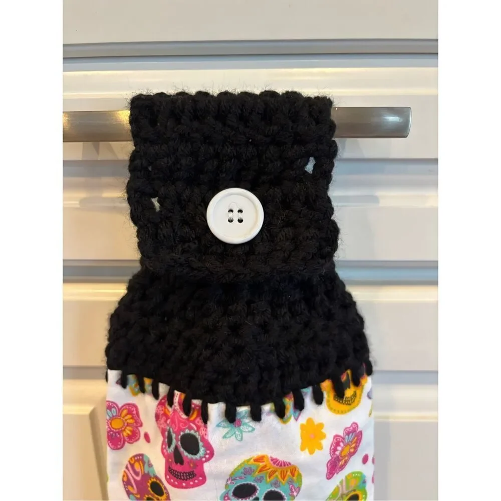 Crochet Top Kitchen Towel- Small skulls